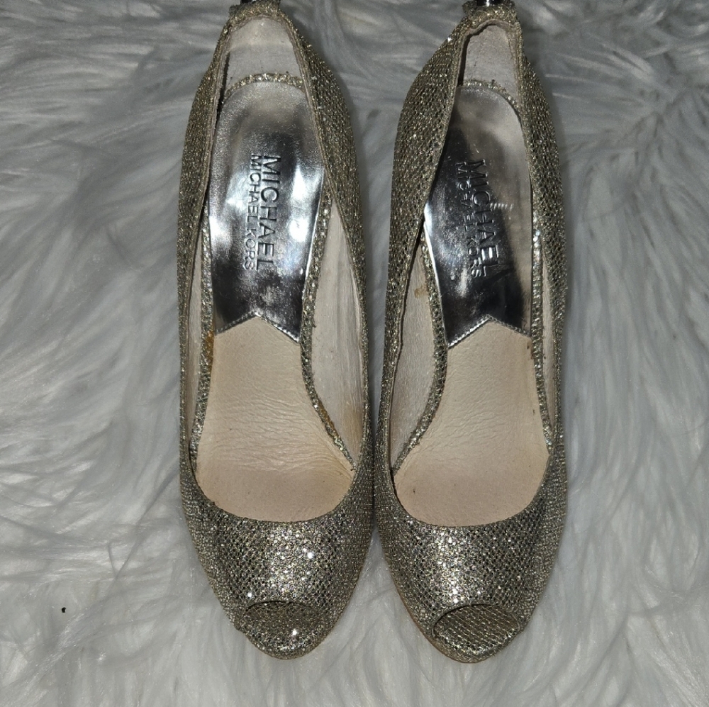 MK Glittering Gold Women Peep-Toe Heels- Size 6